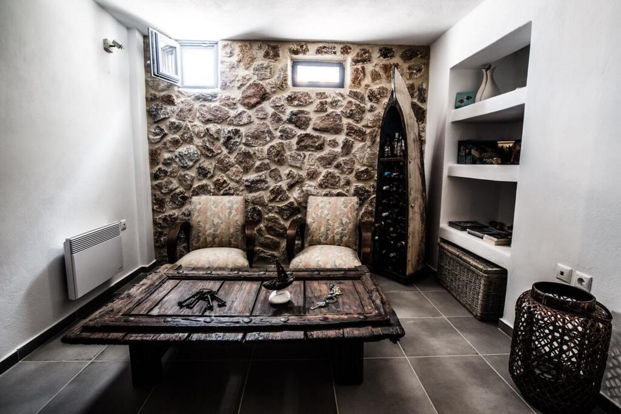 New Villa Apollon Akrotiri  Bagian luar foto